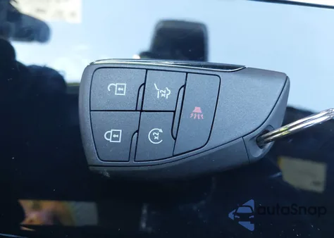 2025 Chevrolet Traverse Awd Rs z USA, uszkodzony, nr VIN 1GNEVLRS5SJ170372